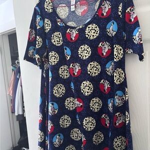 XS Lularoe Top Cruella Deville